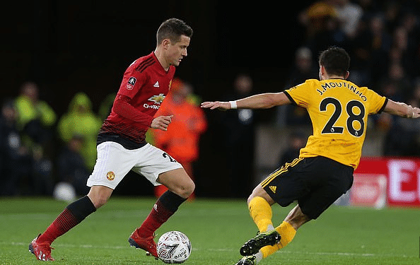 制定战术并 制定战术并